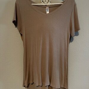 LulaRoe Christy Vneck ribbed short sleeved top